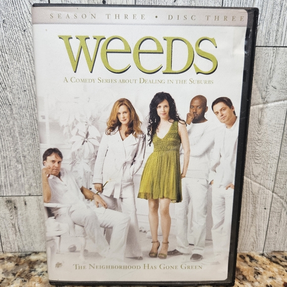 Weeds Season Three Disc Three DVD Comedy Series 2007 Showtime - Picture 1 of 10